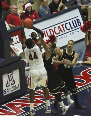 bir faul arizona wildcat Süleyman hill