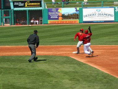 Tony abreu slaytlar içine ikinci temel bir arizona diamondbacks oyunu