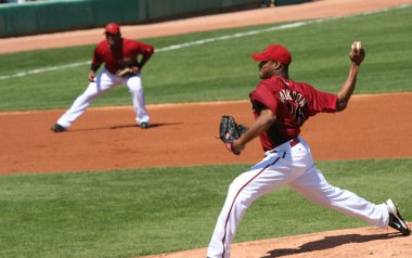 Arizona diamondback doğru işleyicisi edwin jackson sahaları