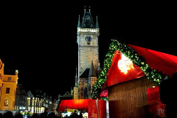 Різдво і новий рік Єви атмосферу на Вацлавській площі в Празі Ліцензійні Стокові Фото