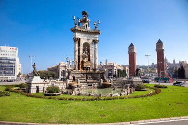 Barcelona'da Espanya Meydanı