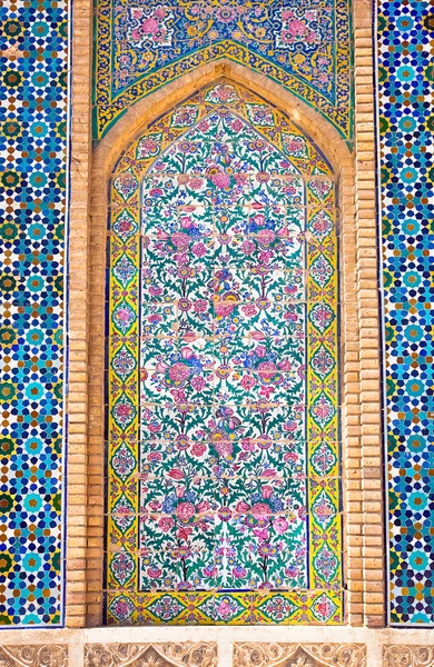 Betegelde achtergrond, vakili moskee, shiraz, iran — Stockfoto