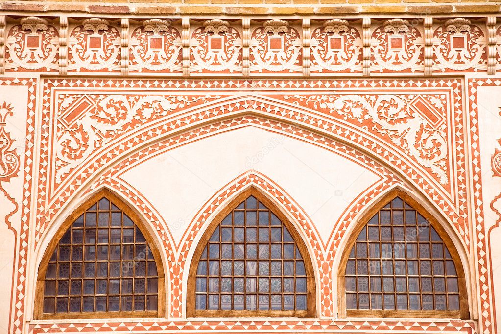 Windows of Khan-e Ameriha historic house, Kashan, Iran