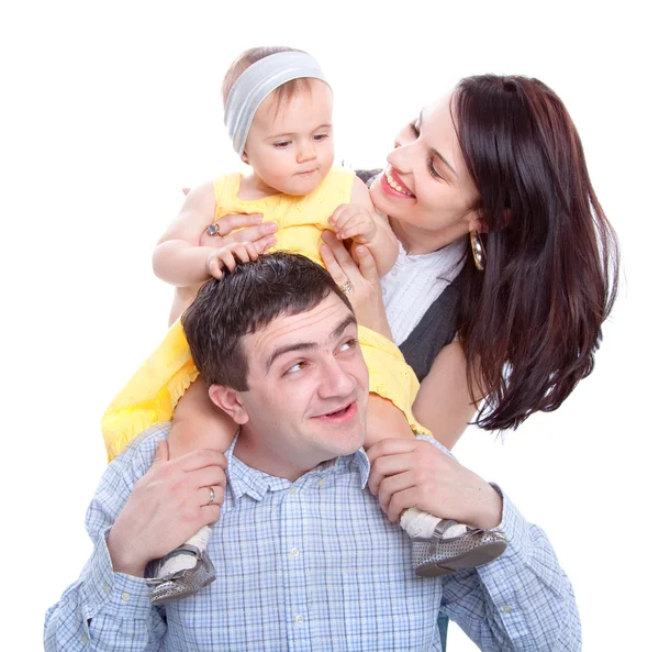 Счастливая семья. Отец, мать и маленький ребенок — стоковое фото