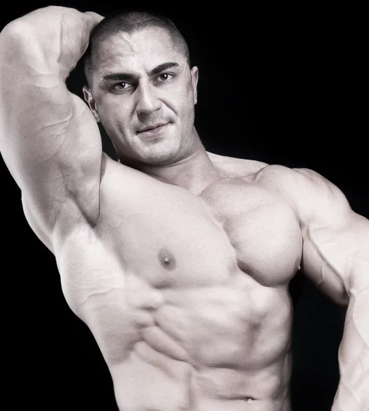 Athletisch sexy attraktive männliche Bodybuilder — Stockfoto