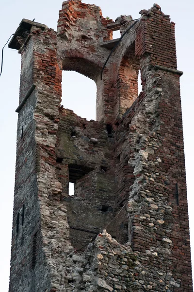 Beschadigde oude x eeuws gebouw — Stockfoto