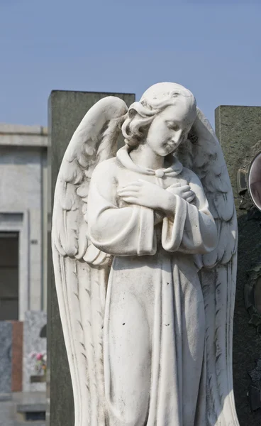Escultura de anjo — Fotografia de Stock
