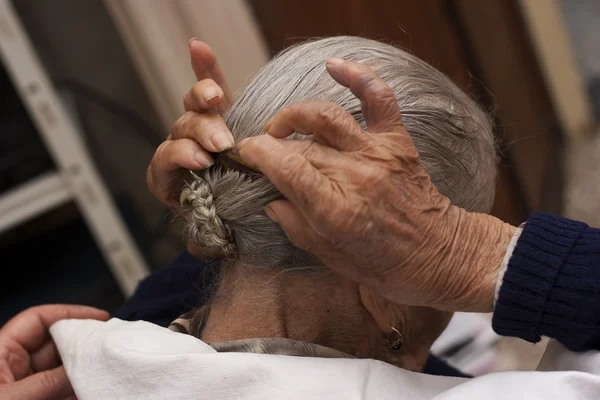 Elderly woman hairstyle — Stock Photo, Image