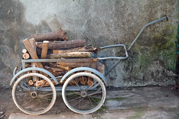 Vintage arabası — Stok fotoğraf