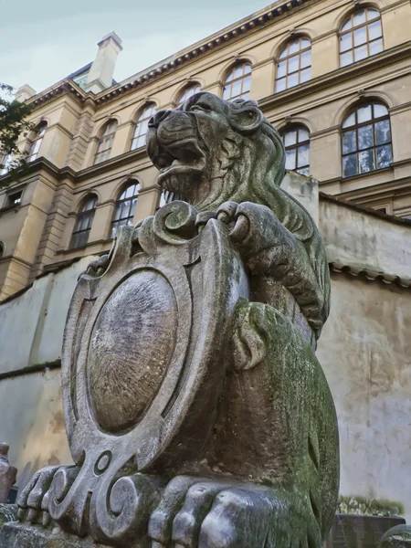 Λιοντάρι άγαλμα — Φωτογραφία Αρχείου