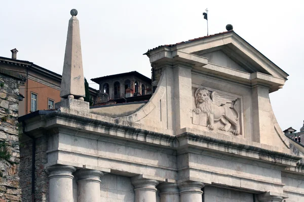 Bergamo gamle Gate - Stock-foto