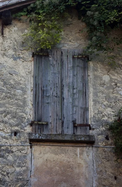 오래 된 창 — 스톡 사진
