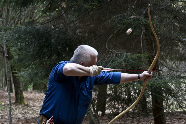 Senior archer — Stock Photo, Image