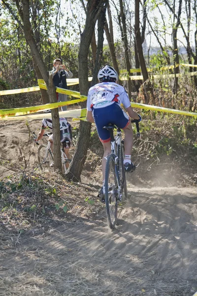 Winner of teenage ciclocross competition — Stock Photo, Image