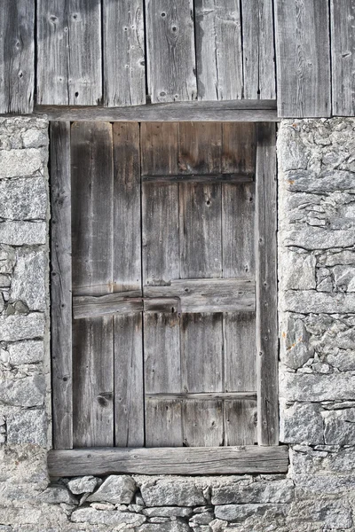 Stare drewniane drzwi — Zdjęcie stockowe
