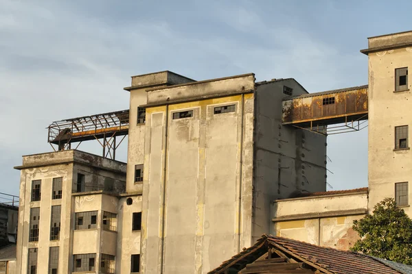 Antiguo lugar industrial — Foto de Stock