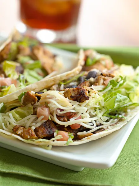 Two soft shell chicken tacos — Stock Photo, Image