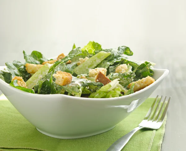 Caesar salat mit coypspace — Stockfoto