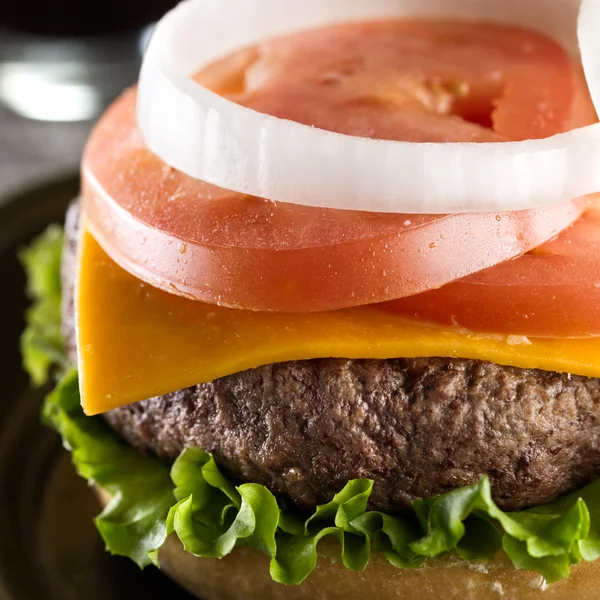 Juicey sajtburger — Stock Fotó