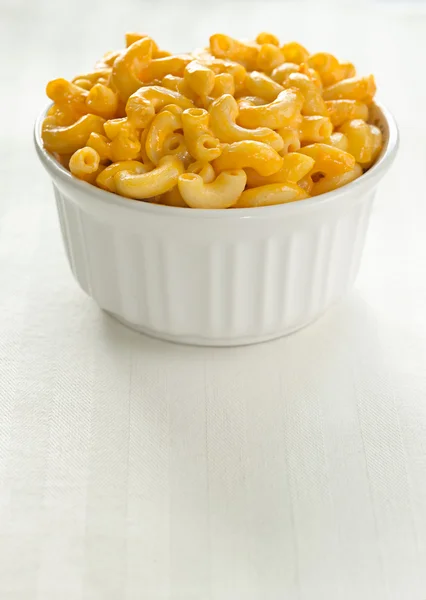Macaroni and cheese with extra space — Stock Photo, Image