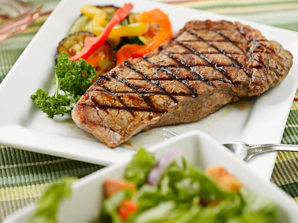 Steak — Stockfoto