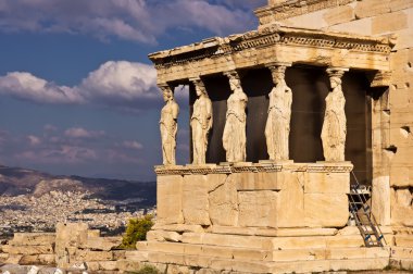 Портик с кариатидами. Афинский акрополь. / The Porch of the Caryatids.