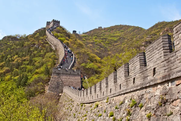 RUSSIAN. BAR, BAR, BAR. / Великая стена Китая — стоковое фото
