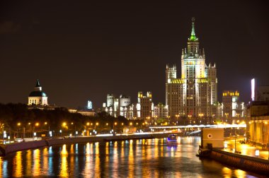 Moskova Nehri gece manzarası. Moscow, Rusya Federasyonu