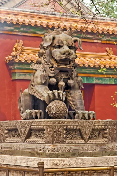 Китайский лев — стоковое фото