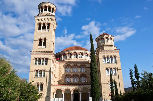 Kathedrale Heiligen Nektarios von Ägina. ägina, griechenland — Stockfoto