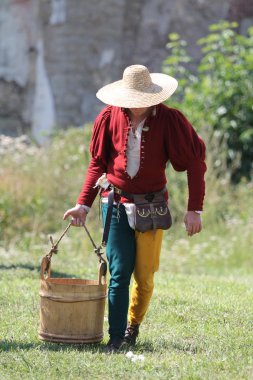 Reenactor in hat