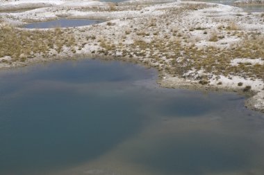 yellowstone jeotermal tarafından renkli reklamlar