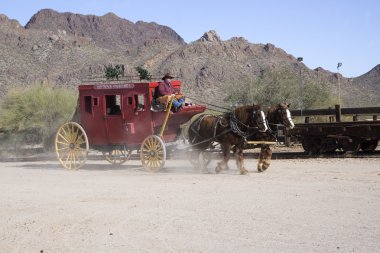 Stagecoach in Tucson clipart