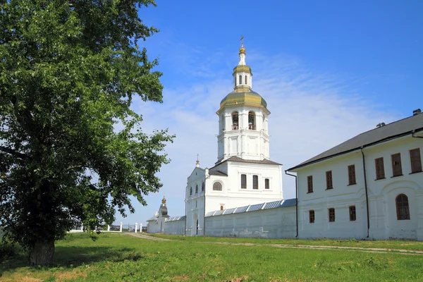Mosteiro de homem de Abalaksky Piously-Znamensky. Vila Abalak Fotos De Bancos De Imagens
