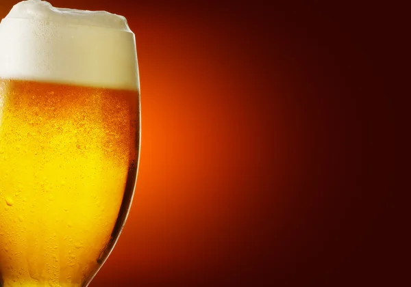 Bicchiere e birra — Foto Stock