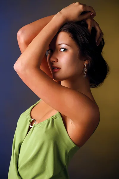 Egy friss és szép nő portréja — Stock Fotó