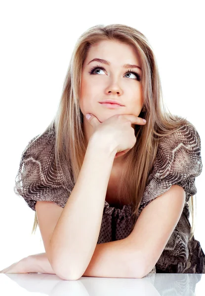 Portret van de close-up van een gelukkige jonge vrouw die lacht geïsoleerd op een witte pagina — Stockfoto