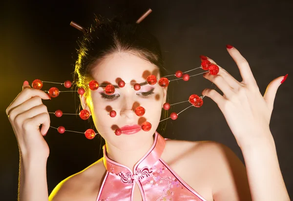 Mooie geisha girl studio opname — Stockfoto
