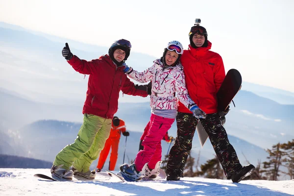 Mutlu snowboard takımı — Stok fotoğraf