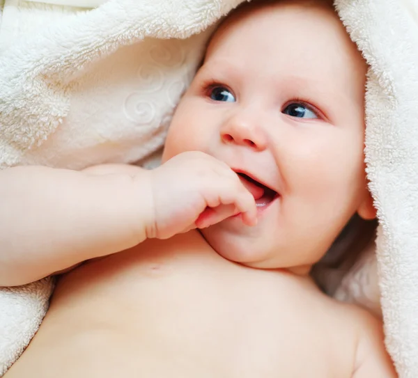 A beautiful smiling baby — Stock Photo, Image