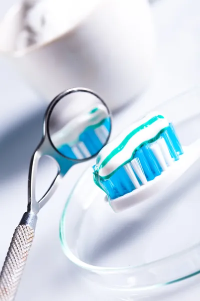 Dental check and tooth care — Stock Photo, Image