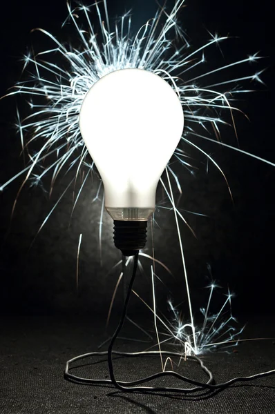 Lampa och fyrverkerier — Stockfoto