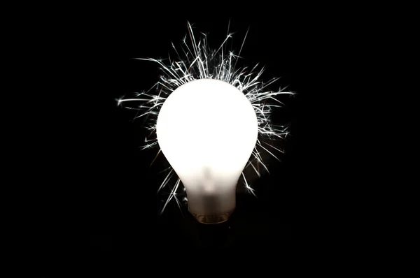 Lamp en vuurwerk — Stockfoto