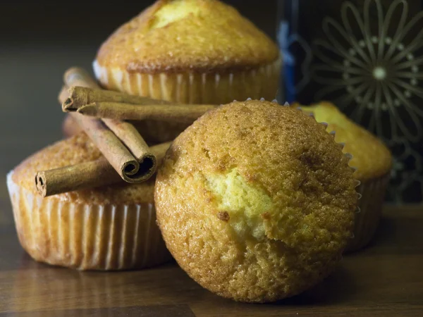 Muffin al limone con cannella — Foto Stock
