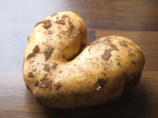 Hjärtat potatis — Stockfoto