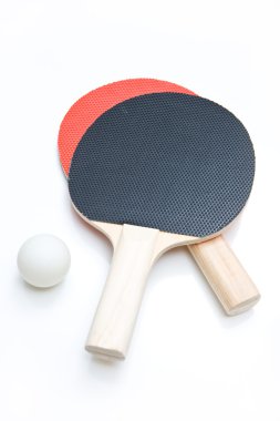 ping pong raket ve top