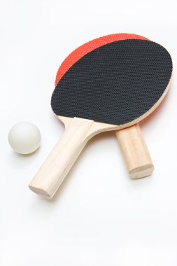 ping pong raket ve top