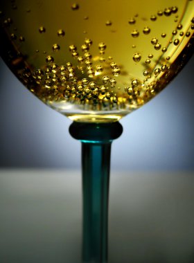 Golden sparkling wine clipart