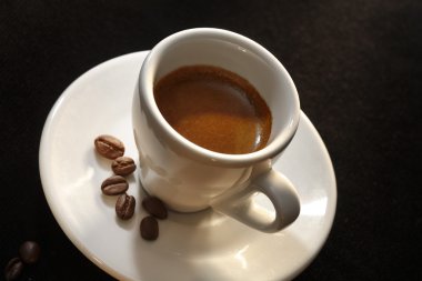 Bir fincan espresso.