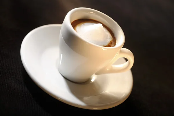 Xícara de café expresso macchiato — Fotografia de Stock